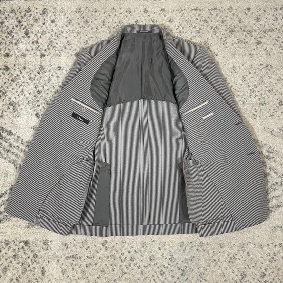 Z Zegna City Seersucker Stripe Silk Blend Sport Blazer Men's US 42R Grey - Picture 3 of 9